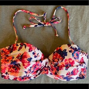 NWOT Women’s H&M Pink and Purple Flowered Bandeau Bikini Top w/Strap Size 34C